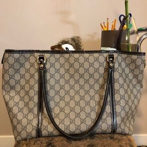 Authentic GG Supreme  Medium Joy Tote